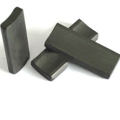 품질  1.2KW Starter Permanent Ferrite Magnet Segment Ferrite Arc Magnet 공장